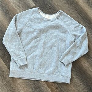 (17) NWOT Papaya Weekend Crewneck